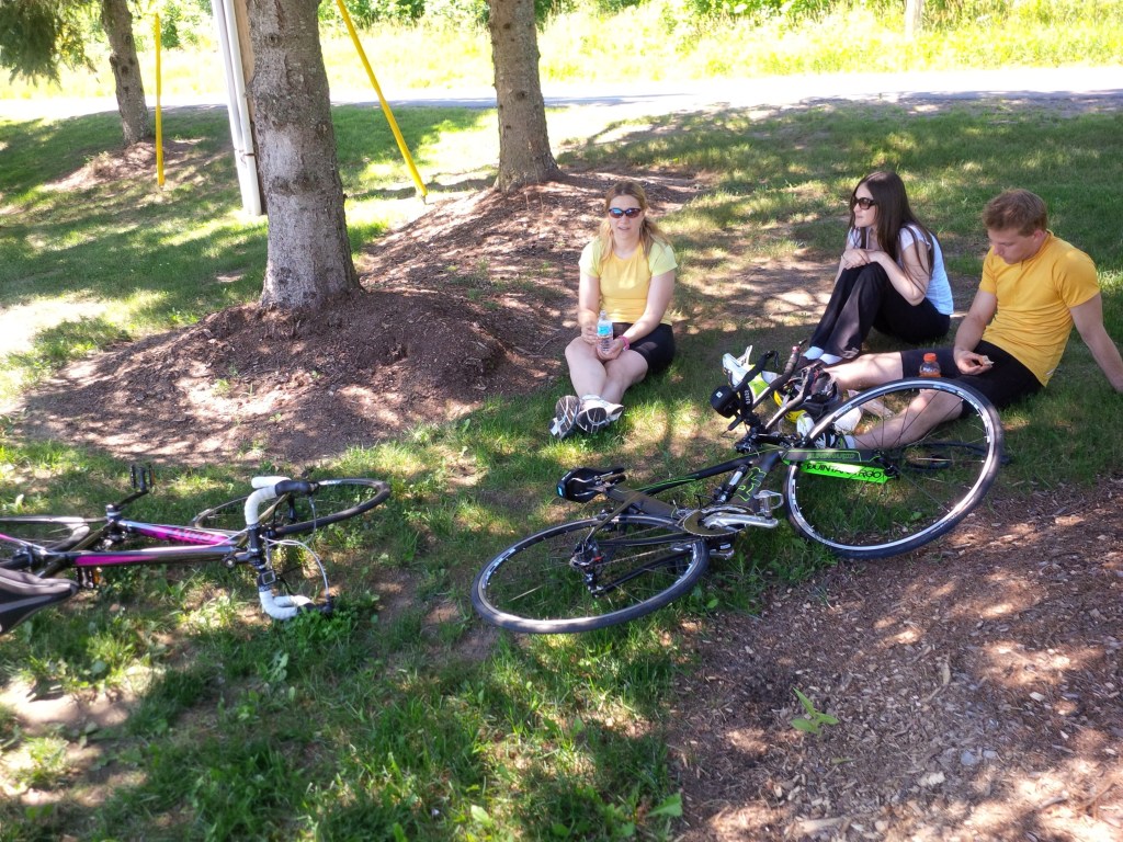 Sara Neil Jess - post bike